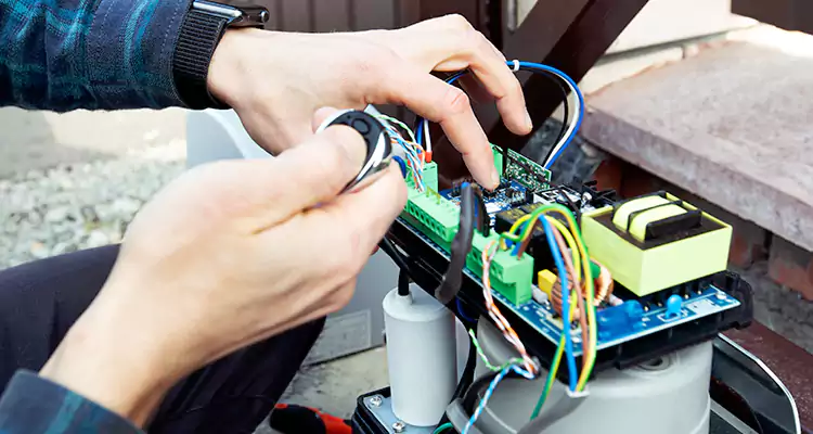 Automatic Driveway Gate Repair in Greenacres, FL