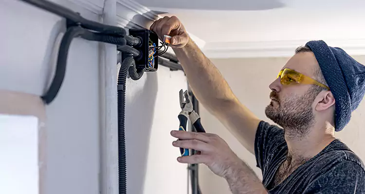 Garage Door Opener Cable Repair in Greenacres, FL