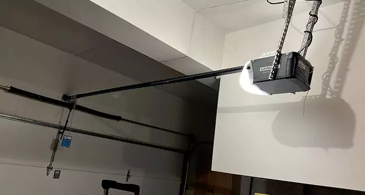 Linear Garage Door Opener Repair in Greenacres, FL
