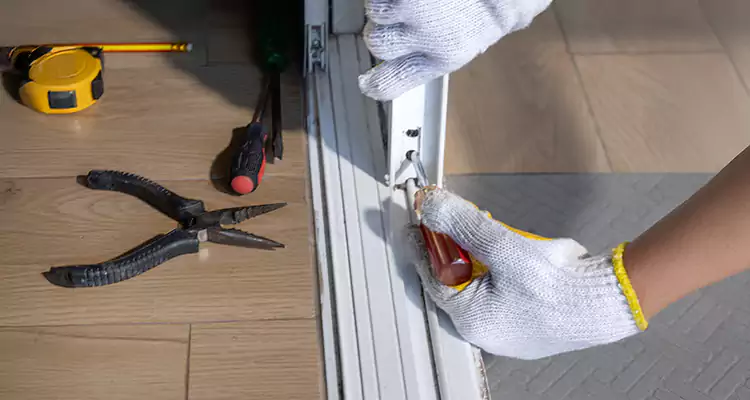 Closet Sliding Door Track Repair in Greenacres, FL