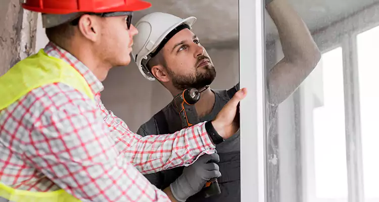 Sliding Patio Door Sticking? Expert Repair in Greenacres, FL.